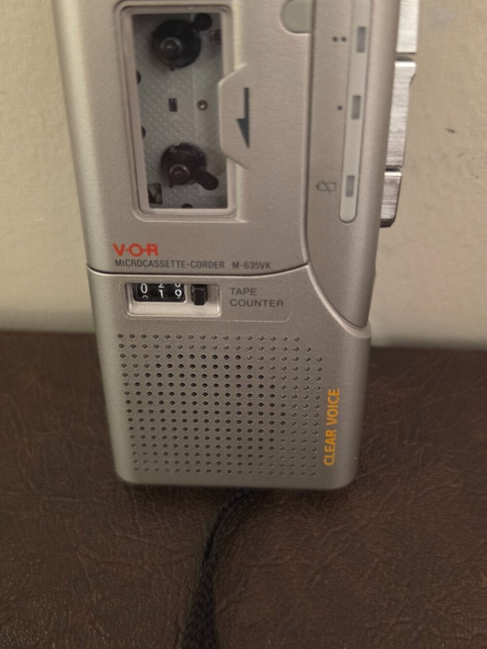 Vintage/Rare Sony V-O-R Microcassette-Corder M-635VK